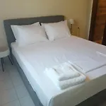 Areti * Áfra